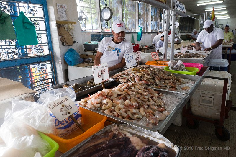 20101202_122425 D3S.jpg - Public Market, Panama City, Panama